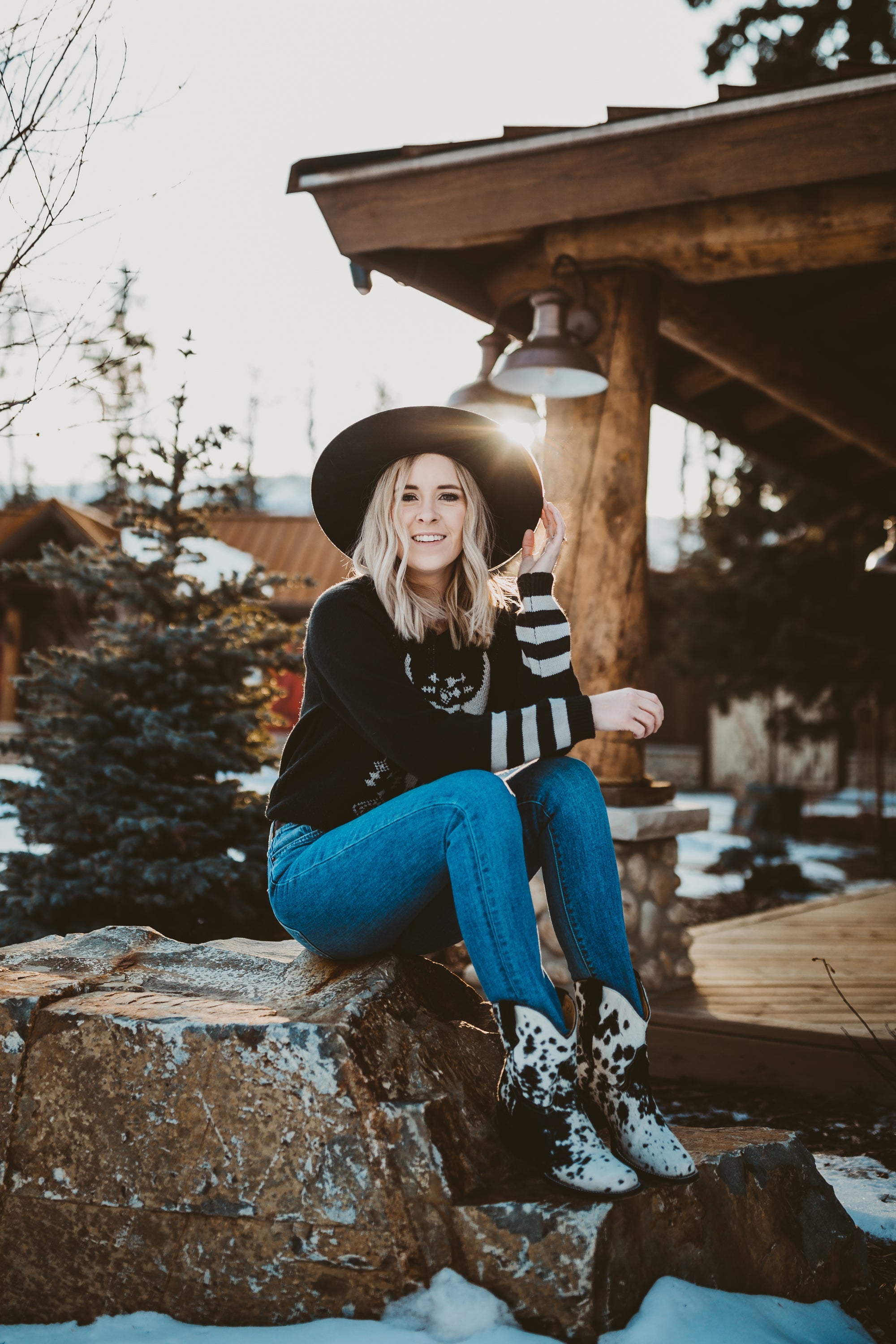 Loretta Cowhide Short Boots - Stiefeld Boots Canada